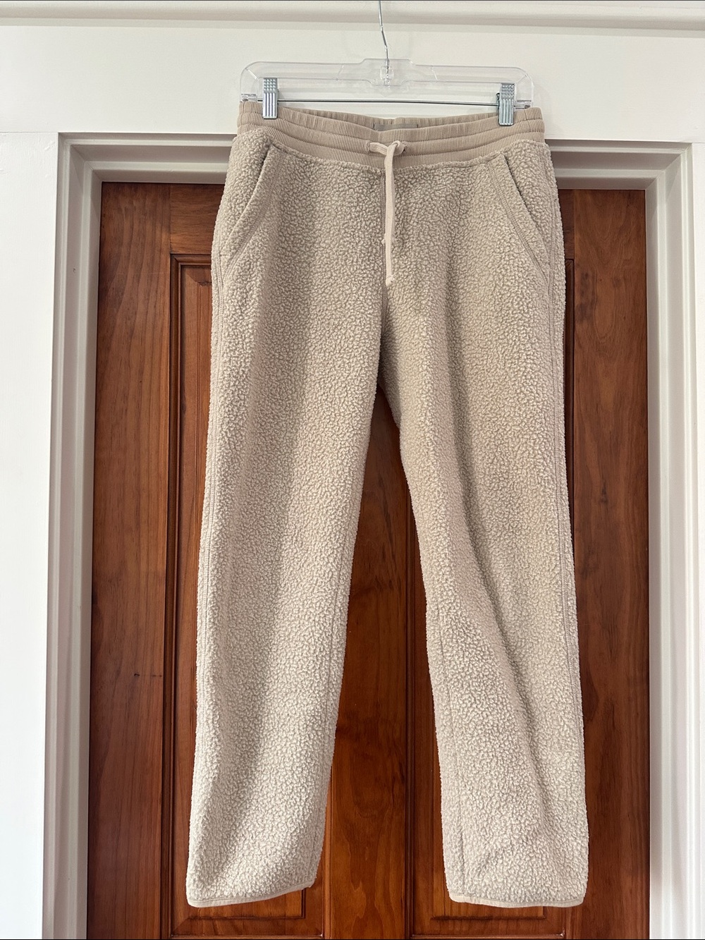 Everlane Cream Sherpa Joggers